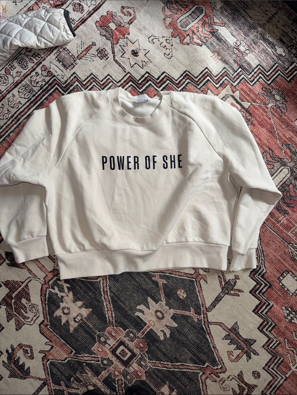 Athleta "Power of She" Pullover crewneck